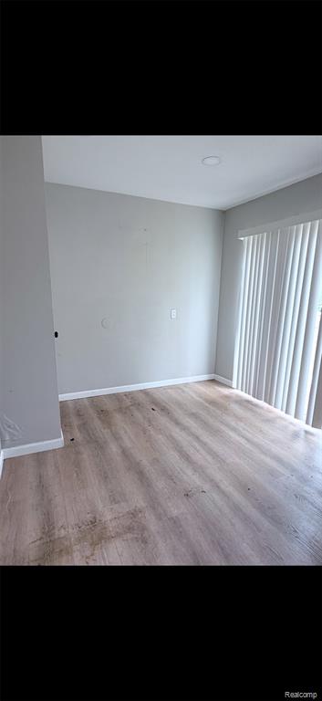 5322 Winthrop Boulevard, Flint, MI 48505 — Photo 6