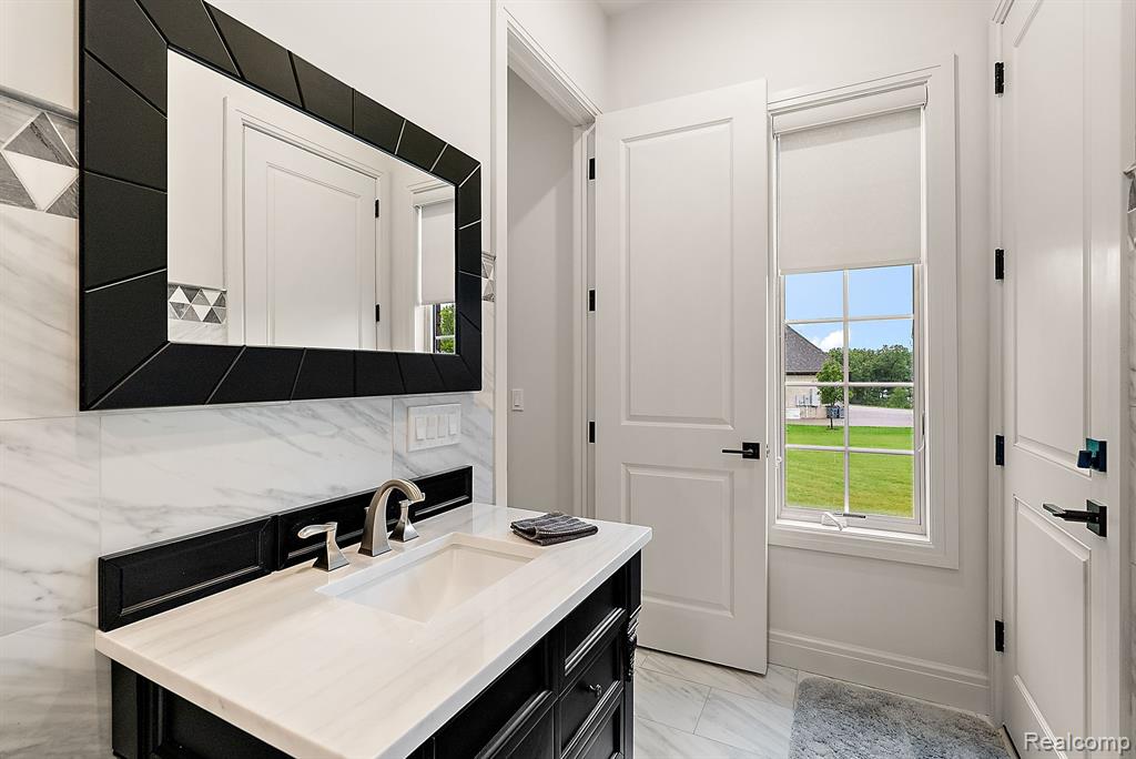 69356 LAKE POINT Court, Bruce, MI 48065 — Photo 32