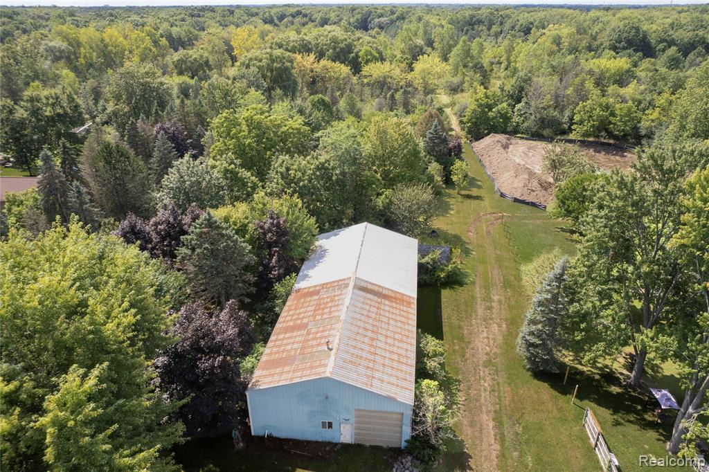 4169 N Belsay Road, Flint, MI 48506 — Photo 11