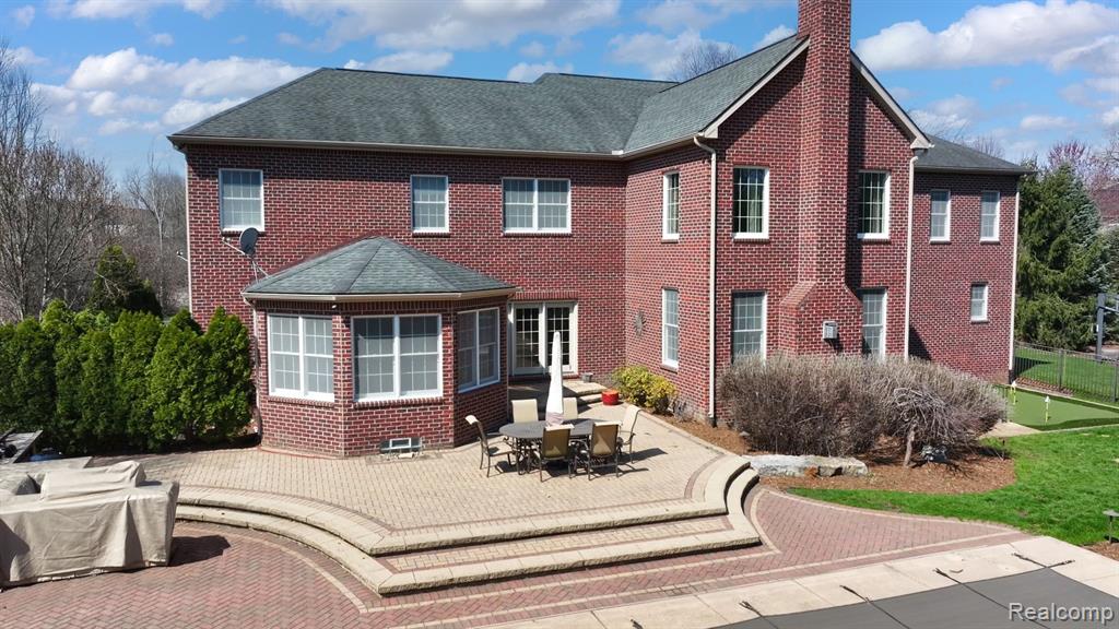 7286 Brentwood Court, Ypsilanti, MI 48198 — Photo 17
