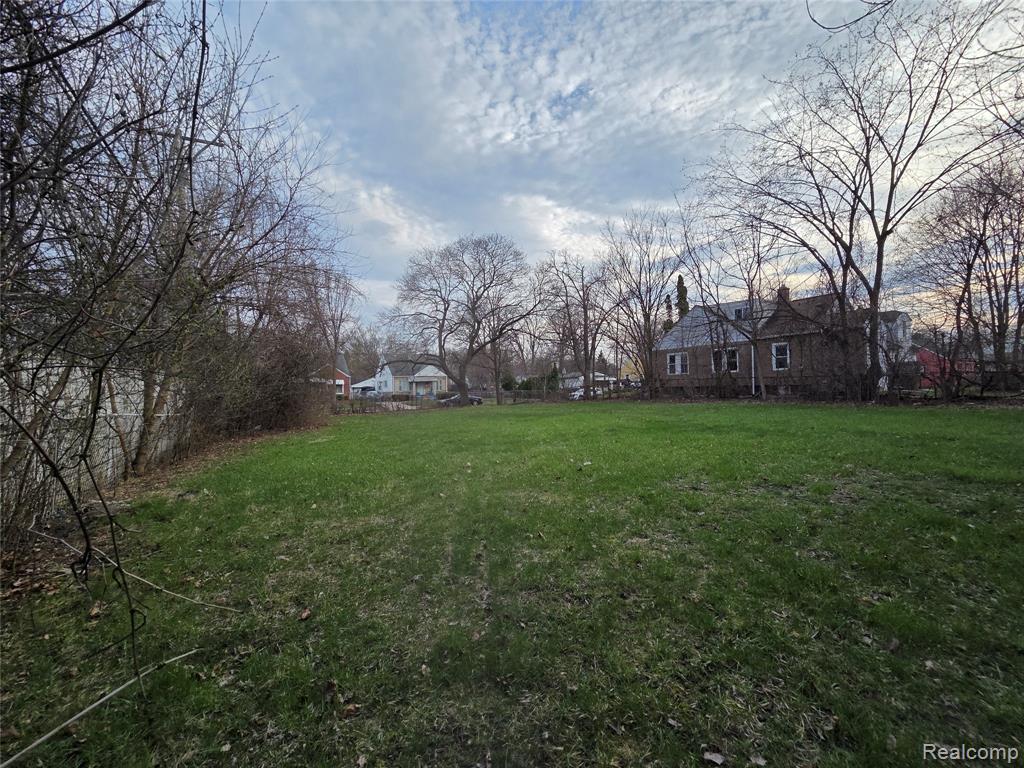 256-2 CEDARDALE Avenue, Pontiac, MI, 48341