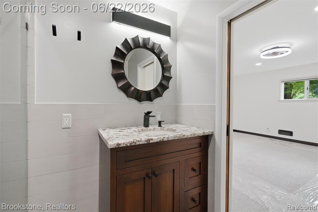 4190 Valley Forge Road, Bloomfield Hills, MI 48301 — Photo 23