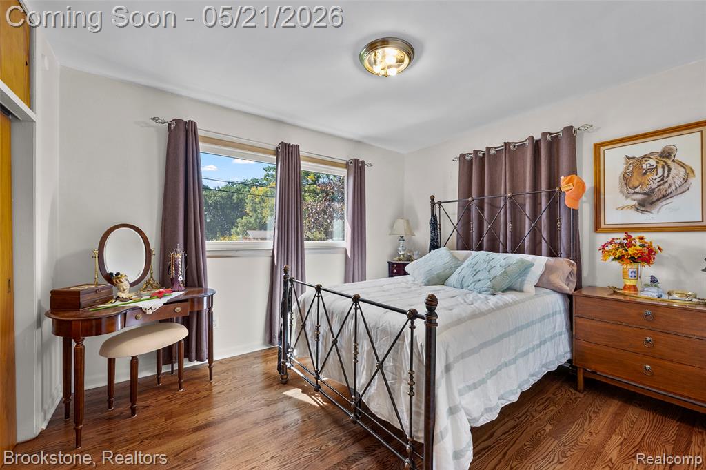 18474 Beverly Road, Beverly Hills, MI 48025 — Photo 17