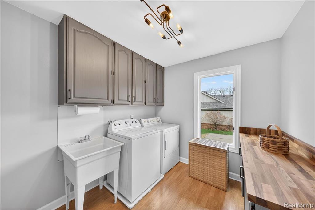 6595 Deer Ridge Drive, Clarkston, MI 48348 — Photo 16