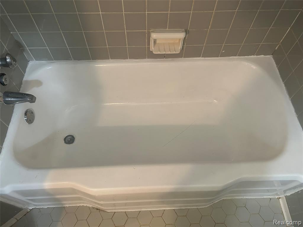 8060 HOUSE Street, Detroit, MI 48234 — Photo 24