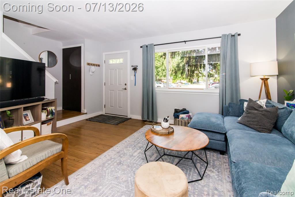 3323 Williamsburg Road, Ann Arbor, MI 48108 — Photo 4