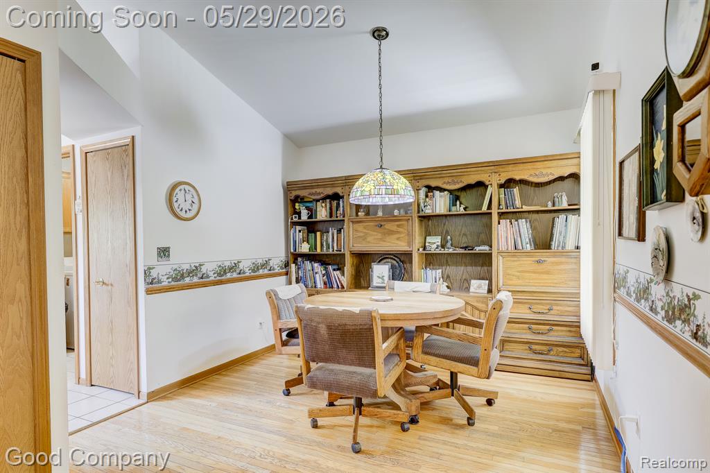 4439 Larkspur Court, Warren, MI 48092 — Photo 9
