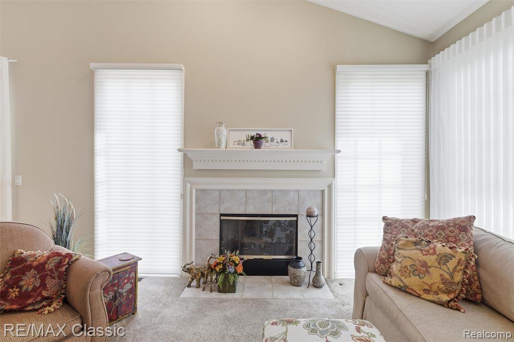 16934 Lochmoor Circle W, Northville, MI 48168 — Photo 18