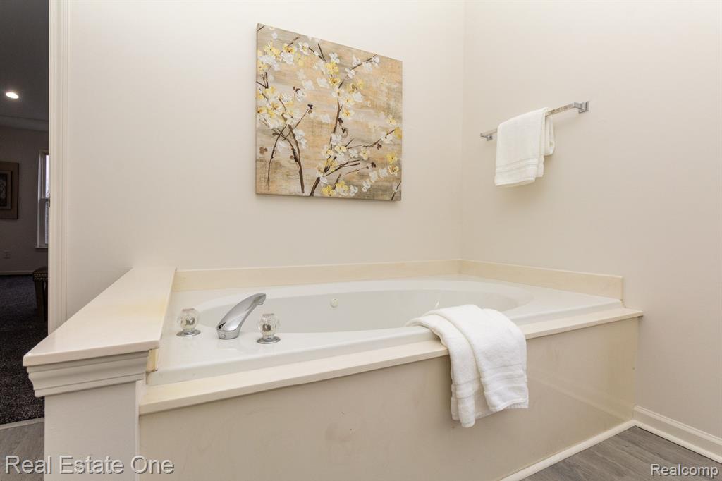 3281 NIAGARA Avenue, Canton, MI 48188 — Photo 28