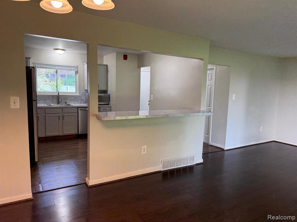 44497 Savery Drive, Canton, MI 48187 — Photo 10