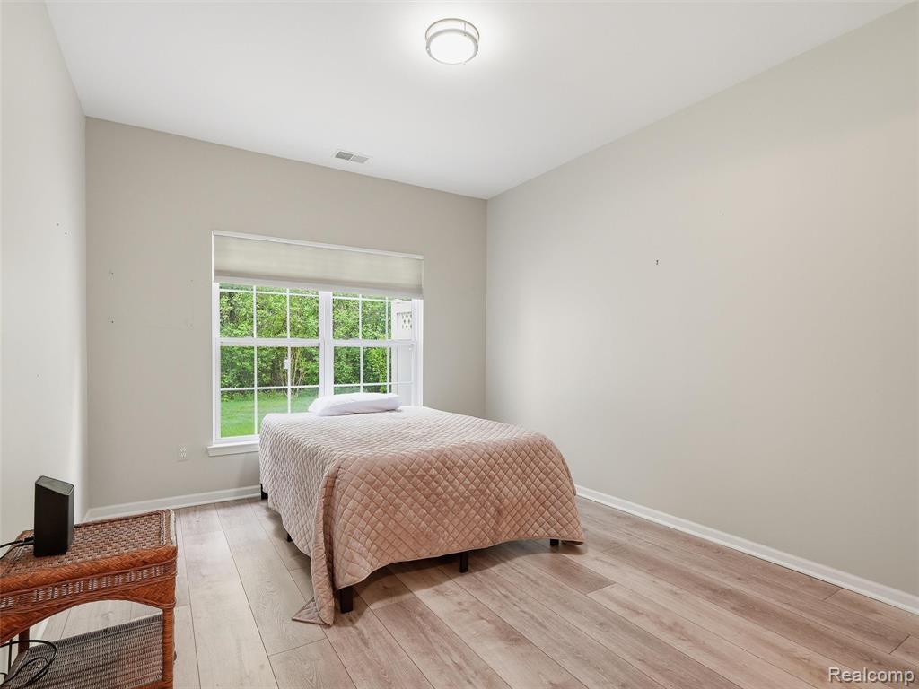 25758 S Maritime Circle S, Harrison Township, MI — Photo 14