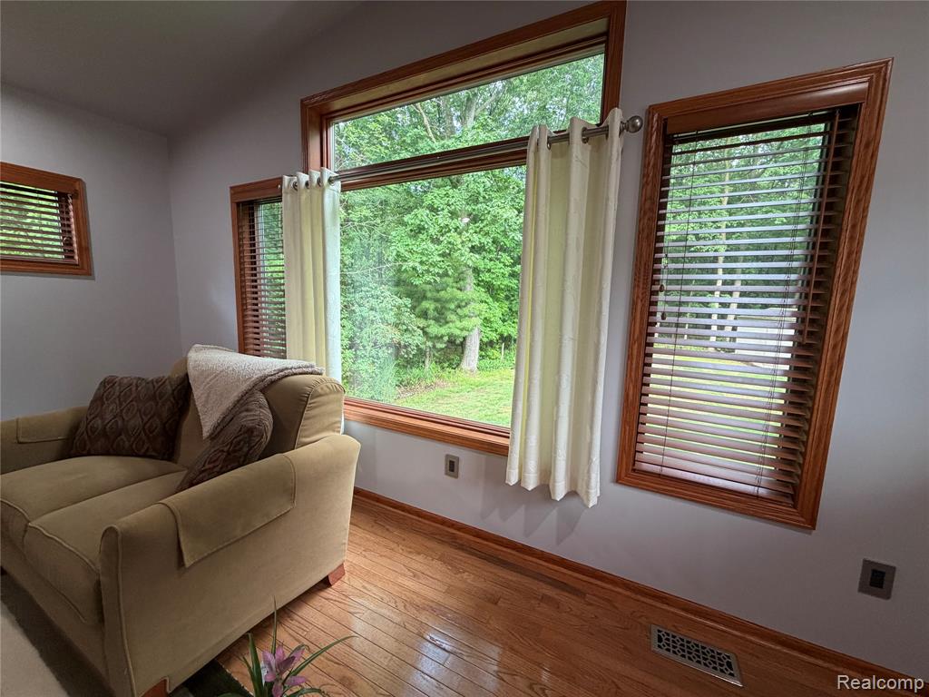 490 Cove View Drive, Waterford, MI 48327 — Photo 26