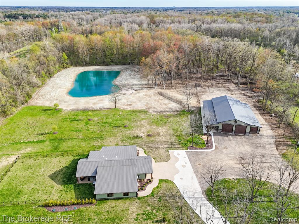 6179 W CARPENTER Road, Flushing, MI 48433 — Photo 16