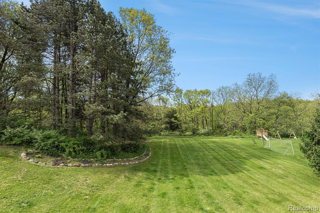 1437 RILLVIEW Court, Metamora, MI 48455 — Photo 39