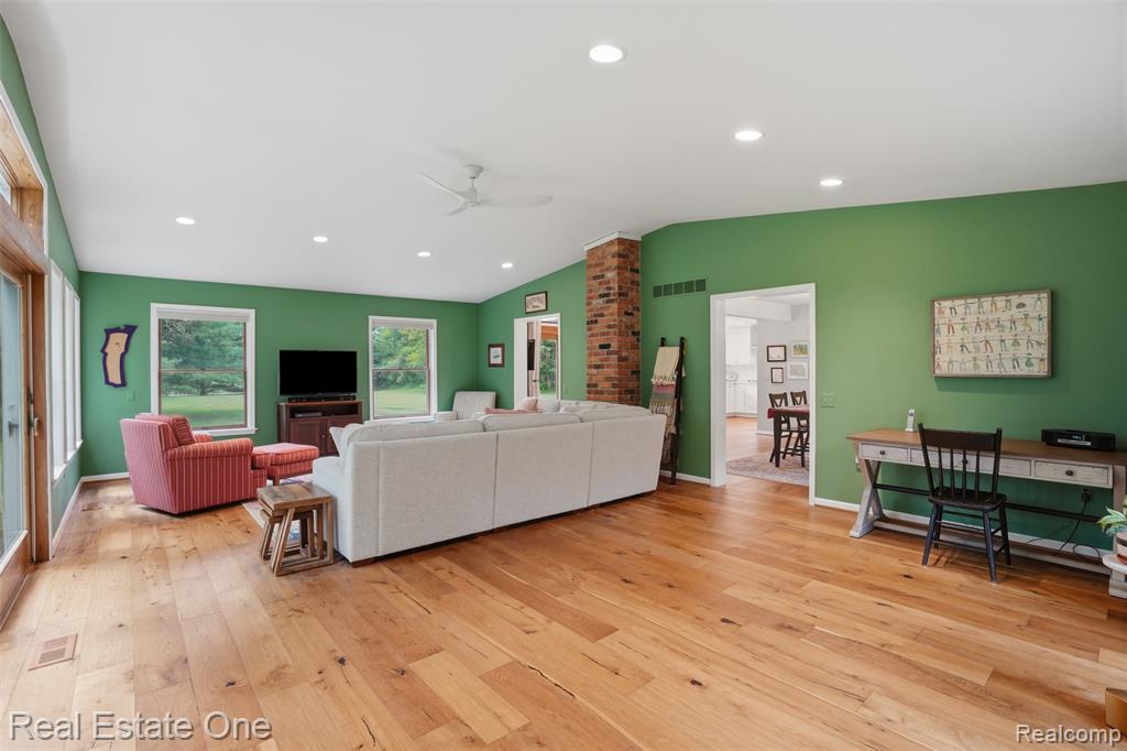 1765 Rowe Road, Milford, MI 48380 — Photo 22