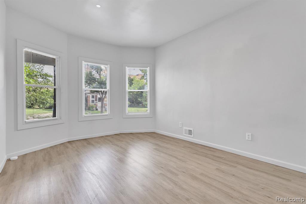 41 Richton Street, Highland Park, MI 48203 — Photo 5