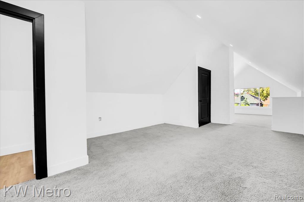 1685 Glynn Court, Detroit, MI 48206 — Photo 27