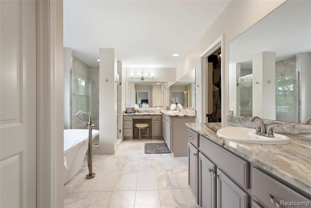 524 Ludlow Avenue, Rochester, MI 48307 — Photo 15