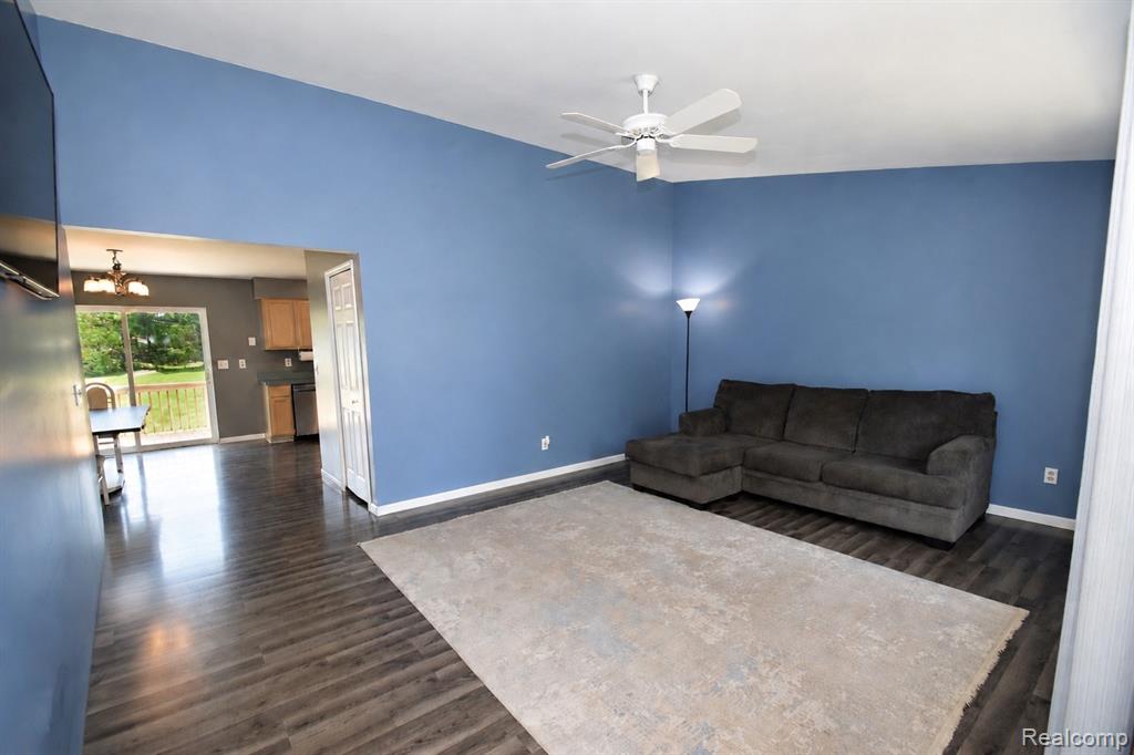 5424 Cook Road, Swartz Creek, MI 48473 — Photo 5