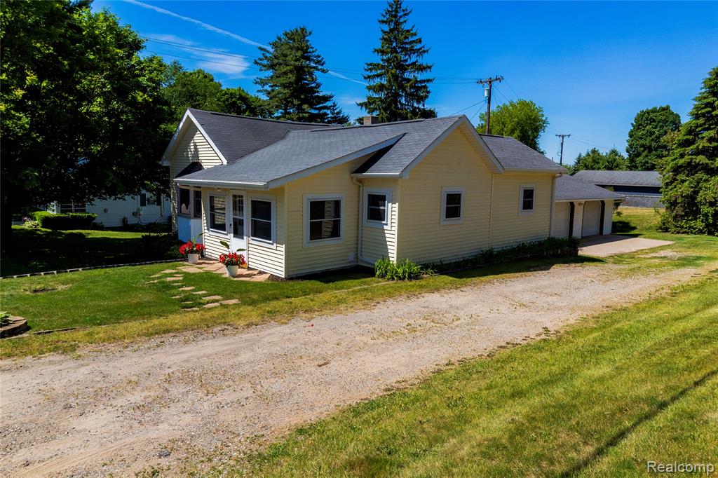 106 Washington Street, Attica, MI 48412