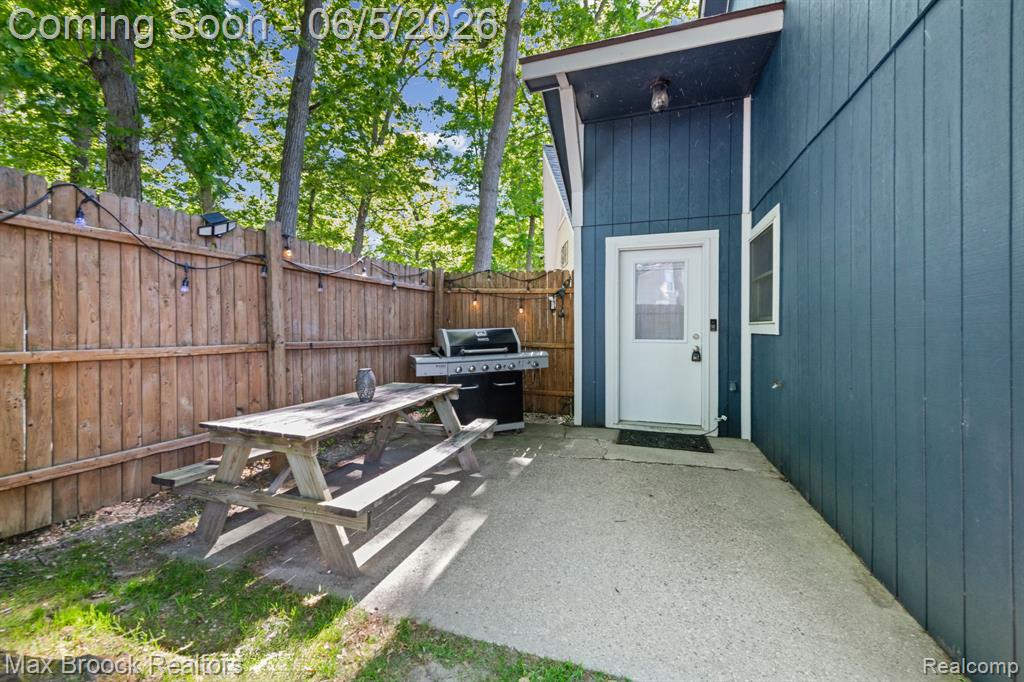 5338 Wildwood Drive, Howell, MI 48843 — Photo 32