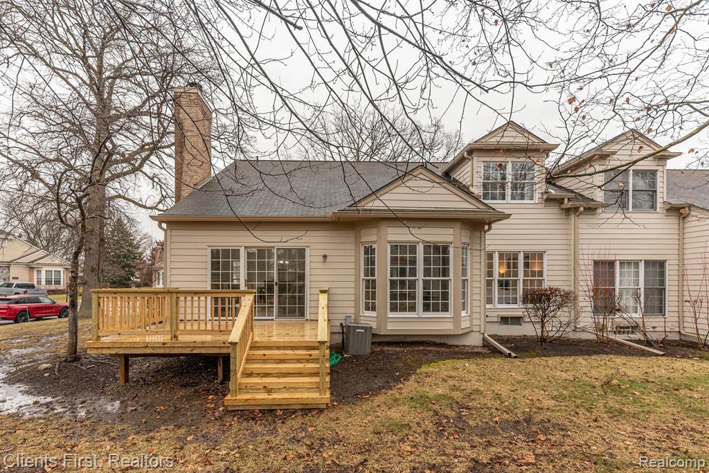 39603 GREENBRIER Court, Northville, MI 48168 — Photo 2