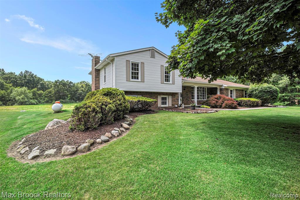 8515 Kier Road, Clarkston, MI 48348 — Photo 6
