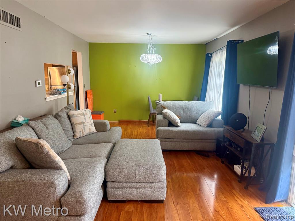 41694 Bedford, Canton, MI 48187 — Photo 4