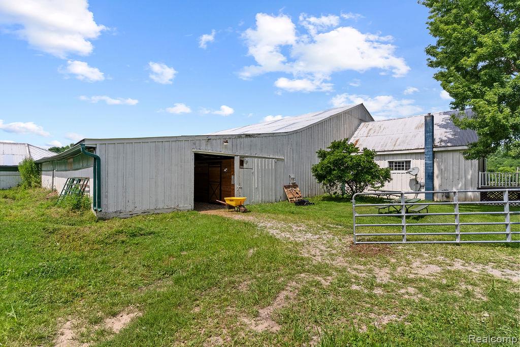 4470 Rochester Road, Dryden, MI 48428 — Photo 43