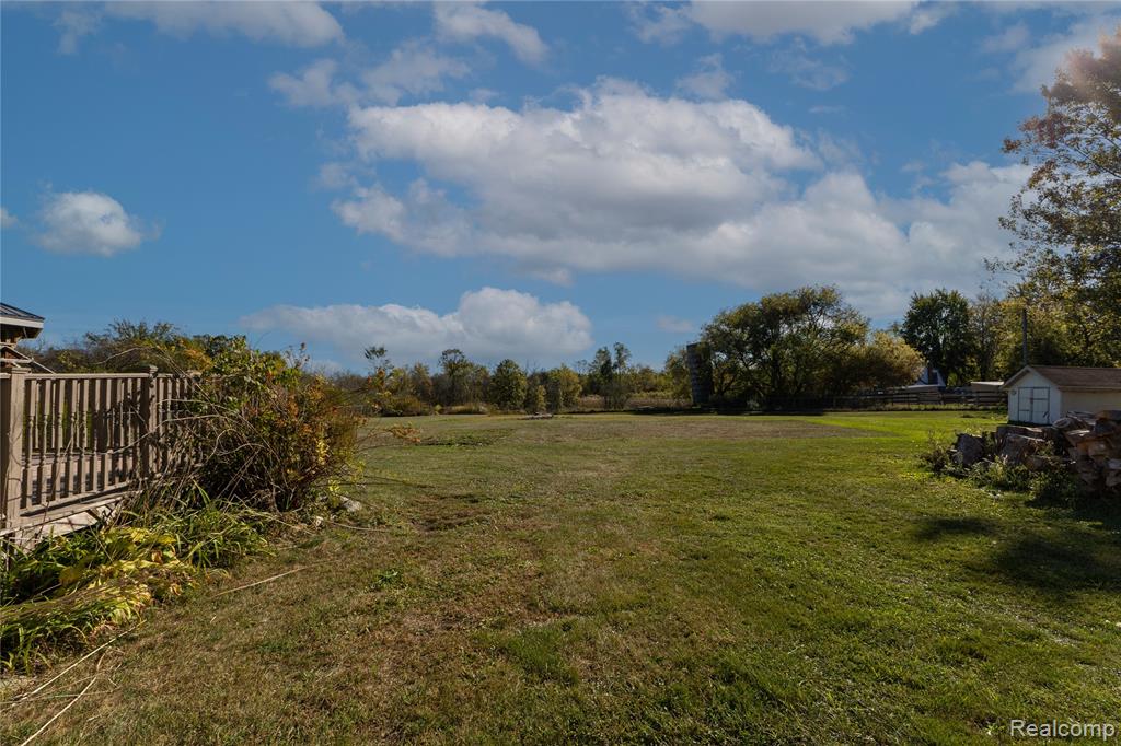 61170 North Avenue, Ray, MI — Photo 6