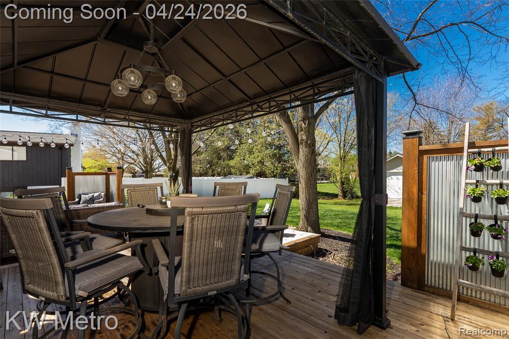 5267 Winchester Drive, Troy, MI 48085 — Photo 47