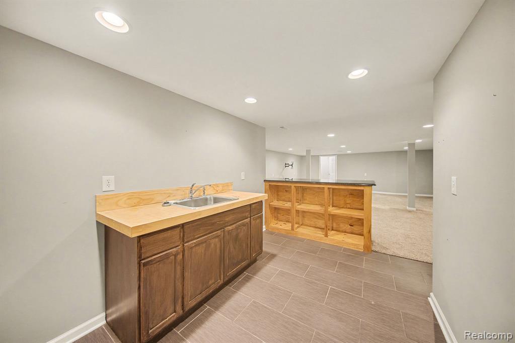 7586 Haverhill Lane, Canton, MI 48187 — Photo 29