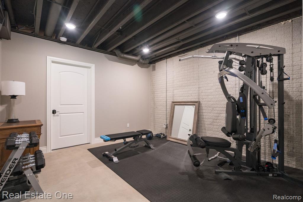 5525 Avington Parkway, Clarkston, MI 48348 — Photo 59