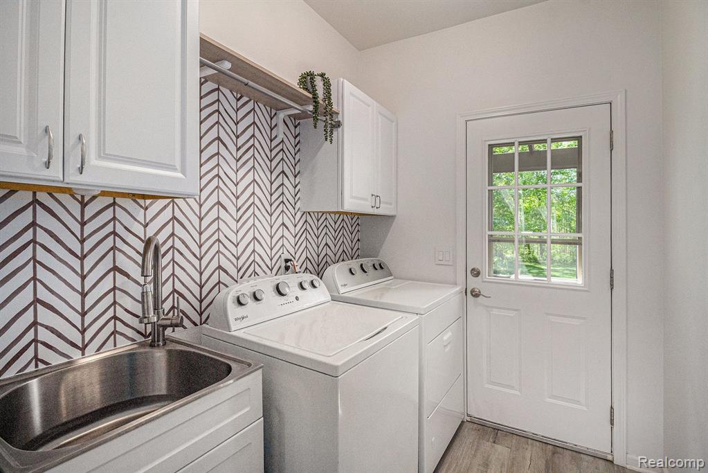4804 EAGLE SPRINGS Court, Clarkston, MI 48348 — Photo 24