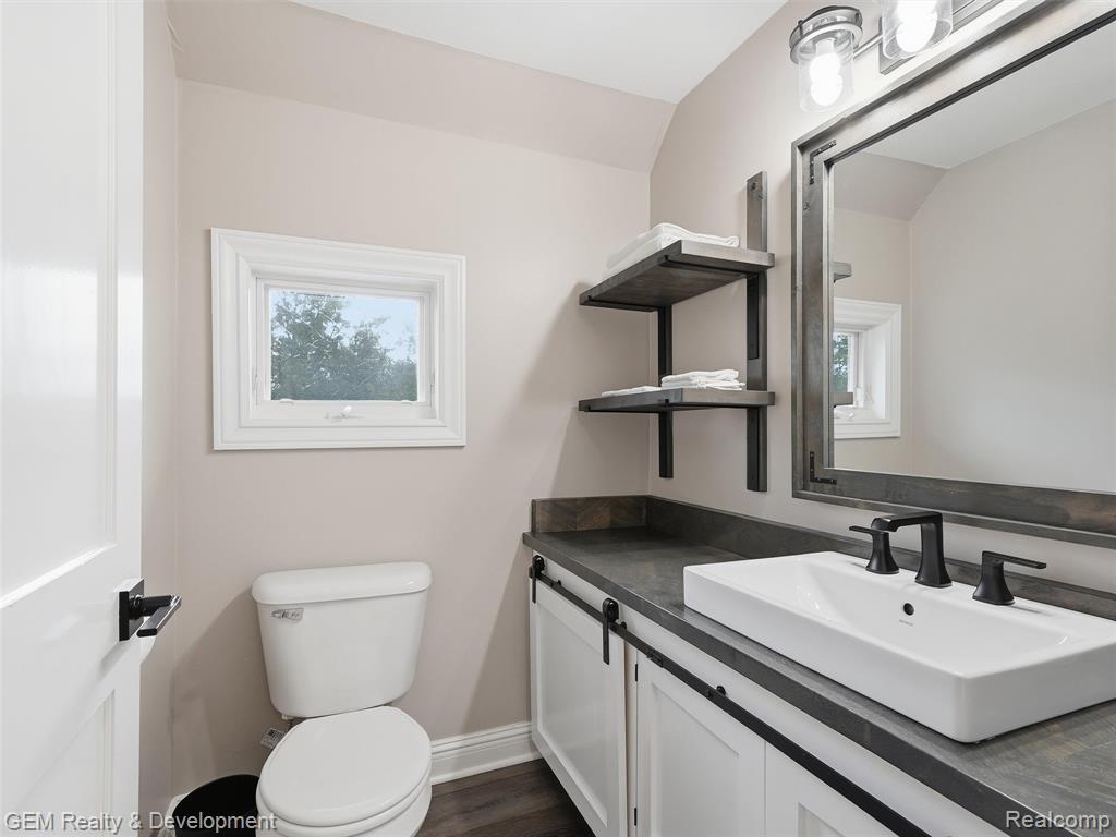 45625 W 9 Mile Road, Novi, MI — Photo 39
