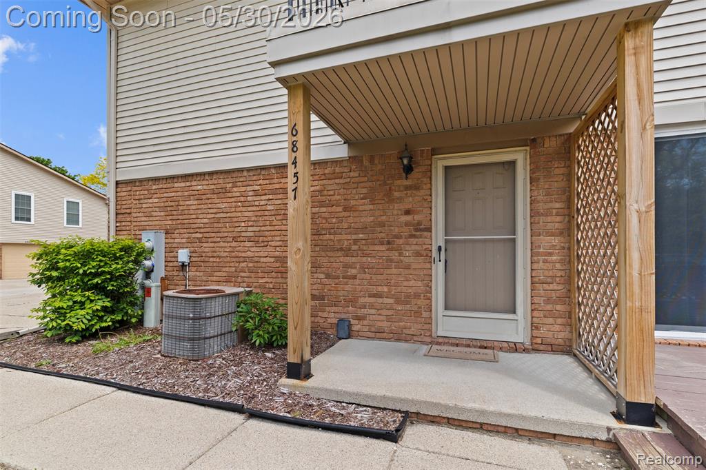 68457 Rosewood Lane, Richmond, MI 48062 — Photo 2