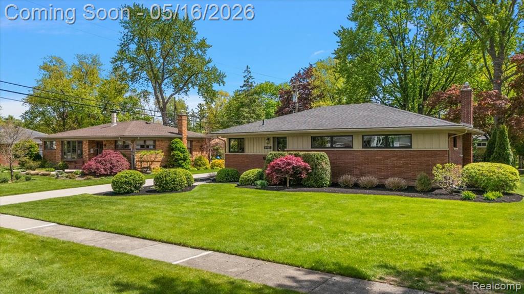 16933 Lauderdale Avenue, Beverly Hills, MI 48025 — Photo 48