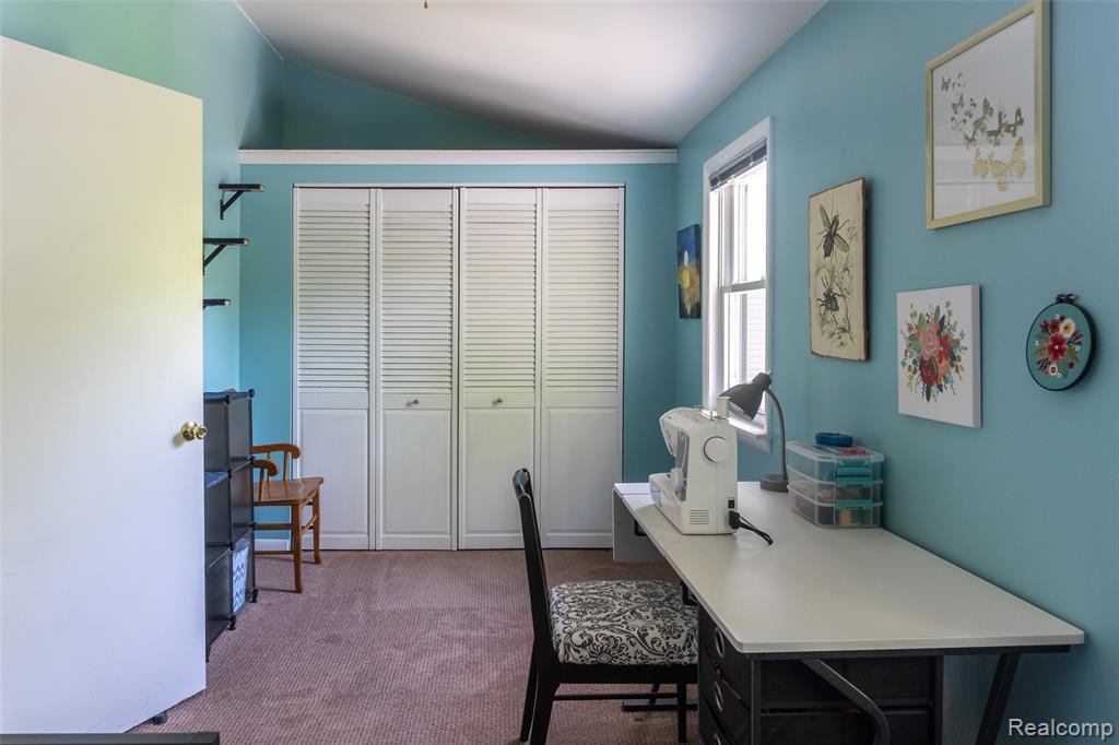 58253 Cathey, Washington, MI — Photo 23