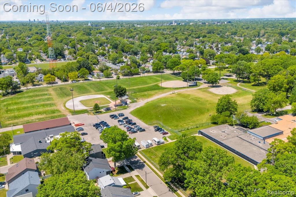 63 W Mahan Avenue, Hazel Park, MI 48030 — Photo 34