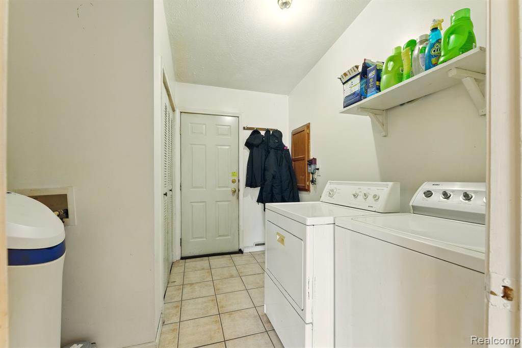 5915 Neuman Road, St. Clair, MI 48079 — Photo 13