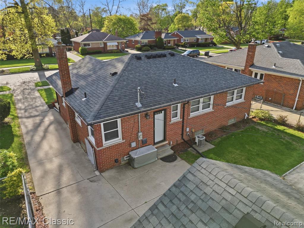 9116 Tecumseh Avenue, Redford, MI 48239 — Photo 55