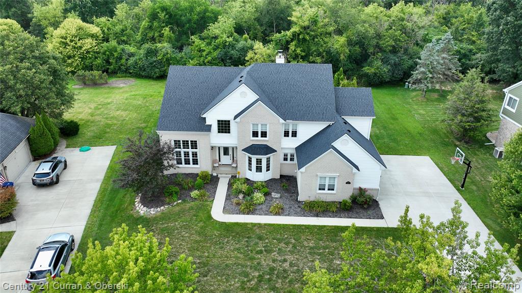 48279 Chesterfield Drive S, Dearborn, MI 48187 — Photo 37