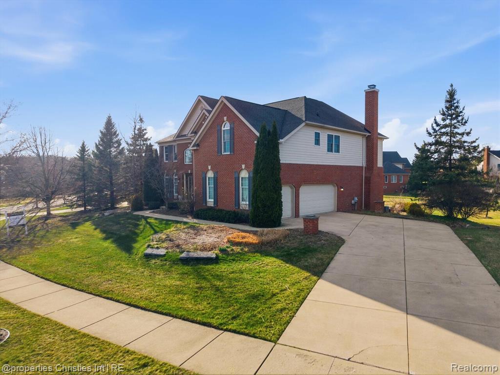 18825 Heather Ridge Drive, Northville, MI 48168 — Photo 4