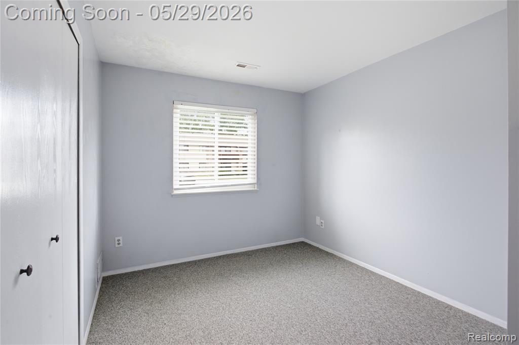 7708 Manor Circle, 103, Westland, MI — Photo 13