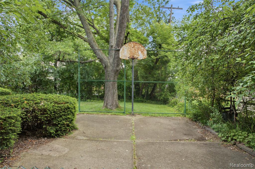1956 Beverly Boulevard, Berkley, MI 48072 — Photo 40