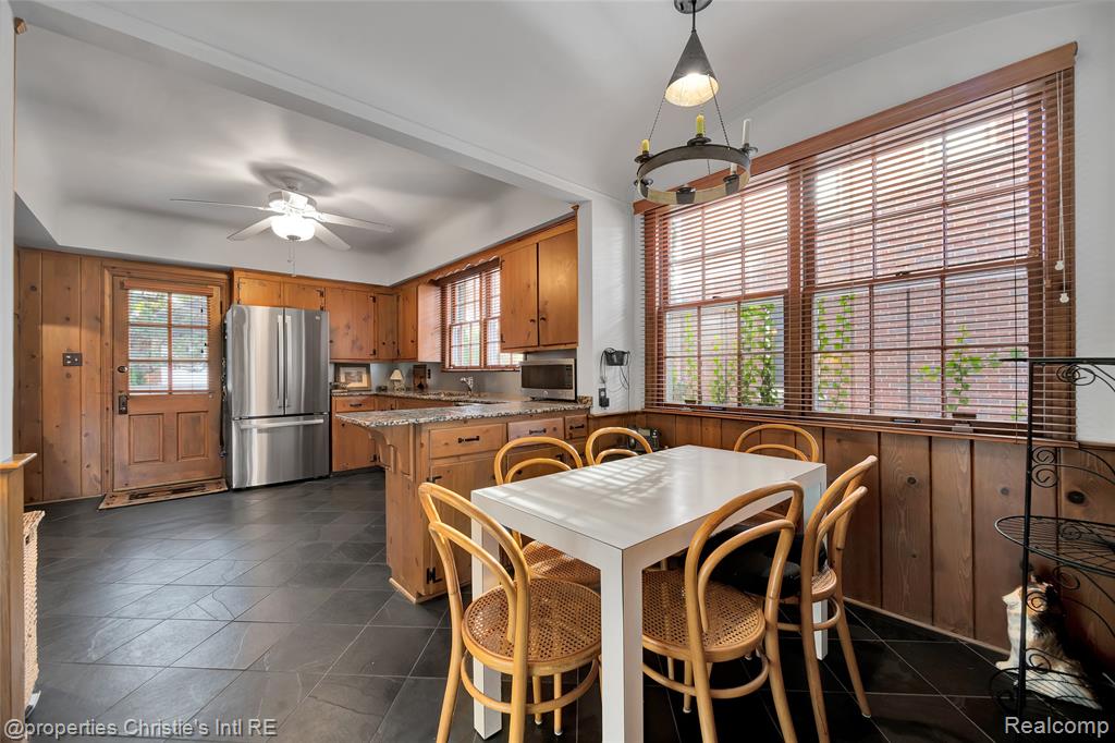 19635 Shrewsbury Road, Detroit, MI 48221 — Photo 22