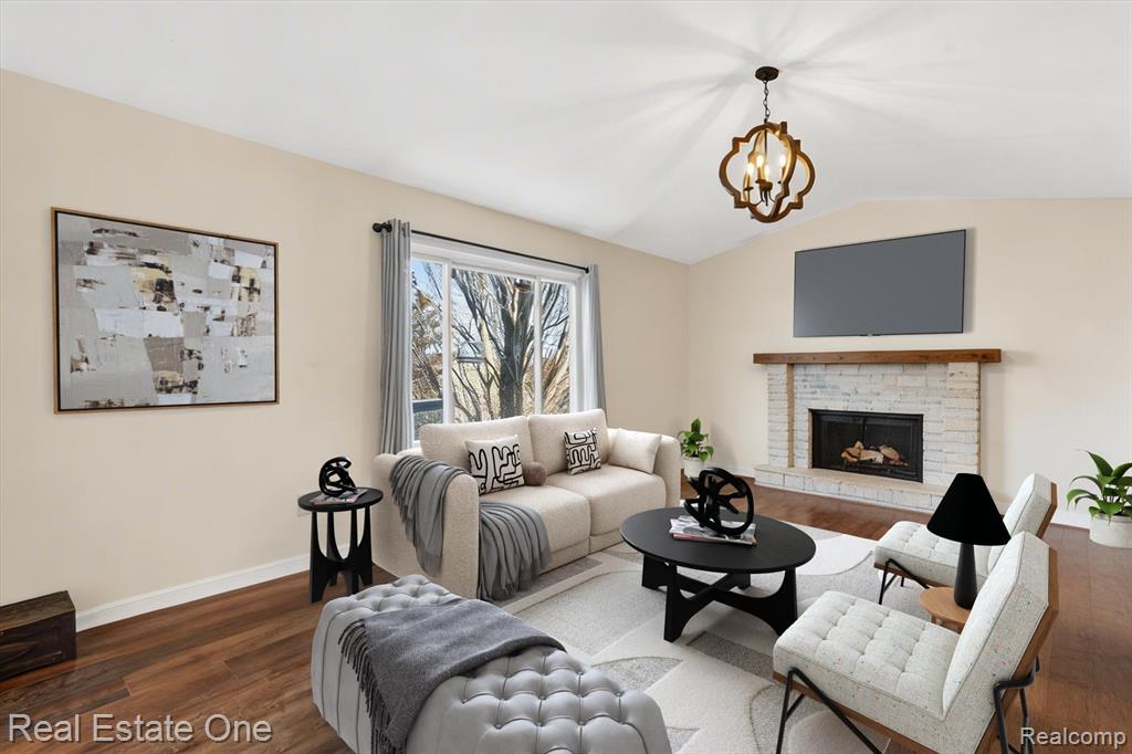 564 Dorchester Way, Milford, MI 48381 — Photo 18
