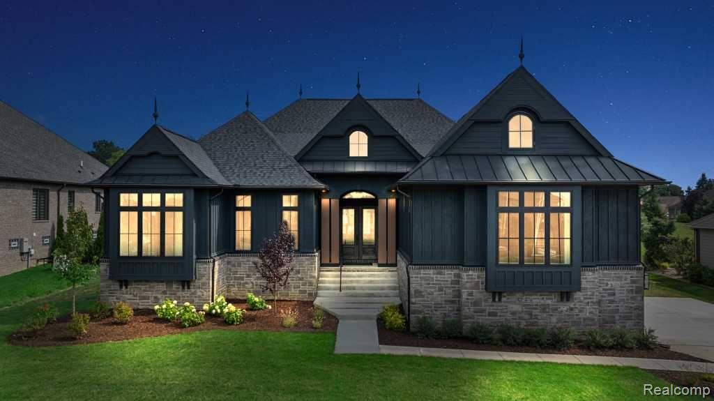 7158 SAWGRASS Drive, Washington, MI — front exterior