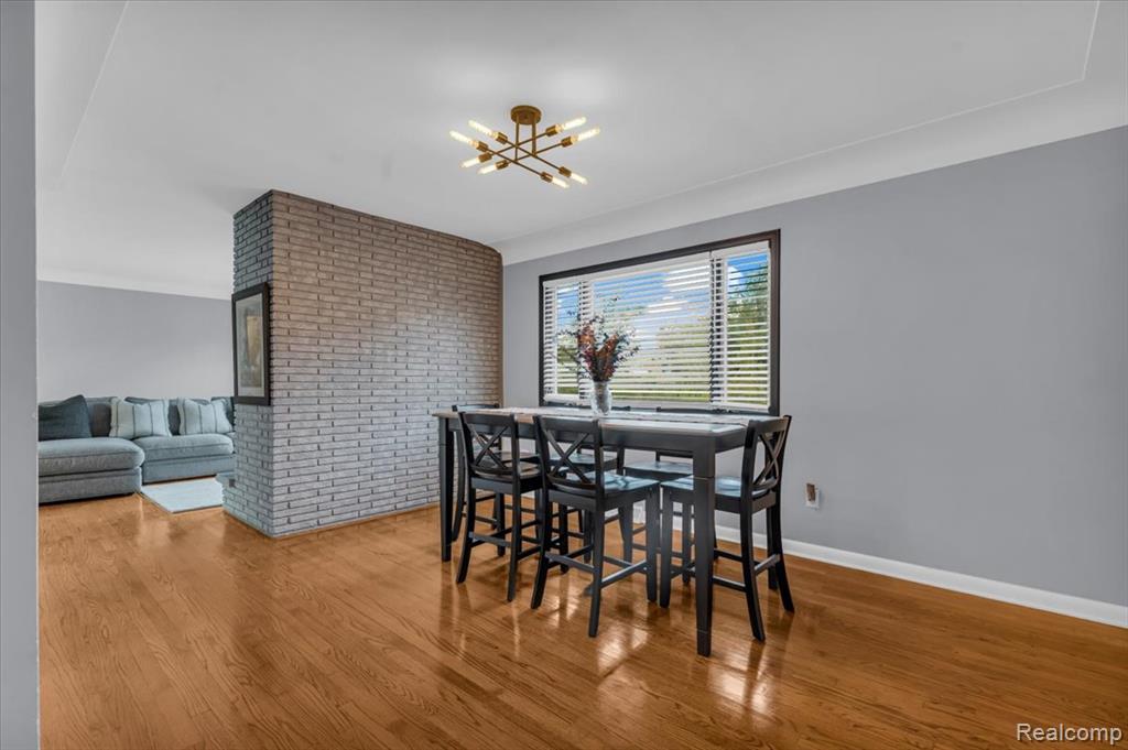 6710 Laurelton, Clarkston, MI — Photo 16