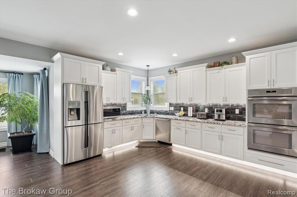 6268 Victoria Lane, Swartz Creek, MI 48473 — Photo 19